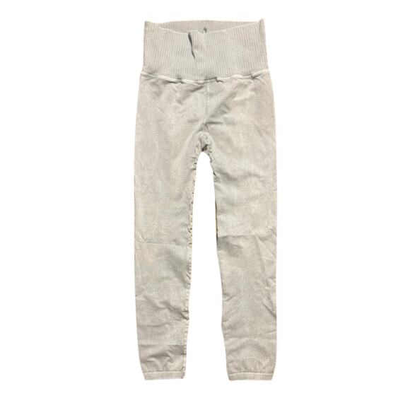 Free People Good Karma Set Ice Grey M/L Bra & Leggings NWOT - Picture 7 of 8